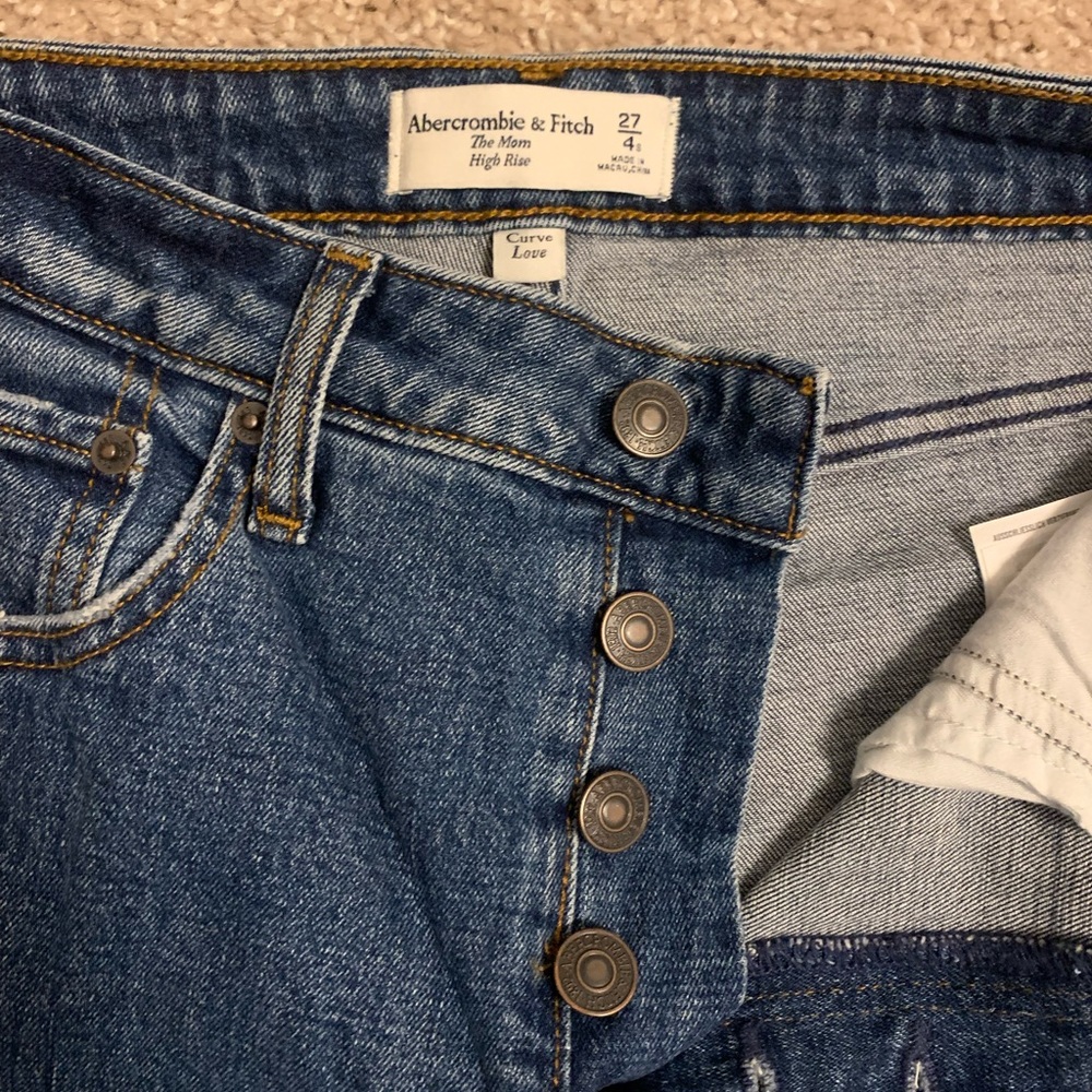 Curve love Abercrombie and Fitch jeans